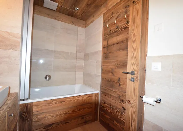 Adelaide B 09 Grimentz