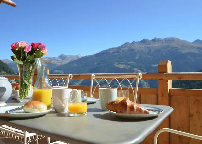 Adelaide B 09 شقة *